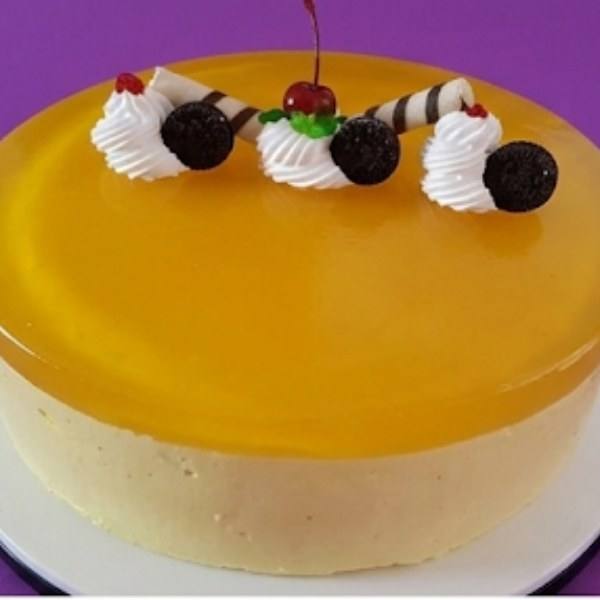 Torta helada de piña — vista 3/4