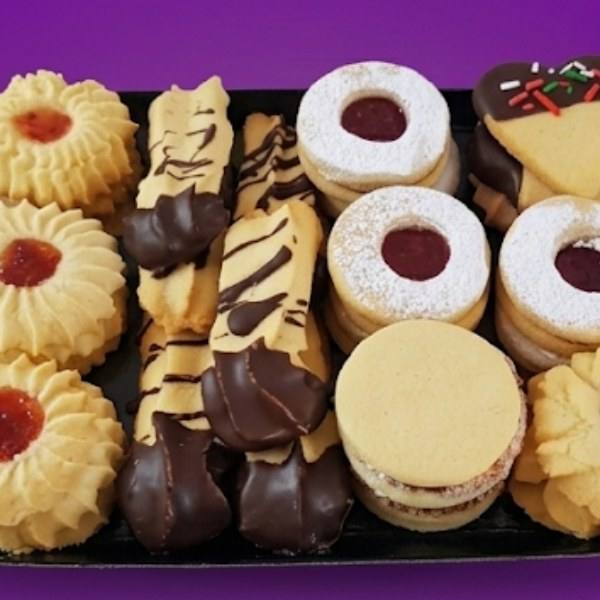 Galletas de mantequilla surtidas — vista superior